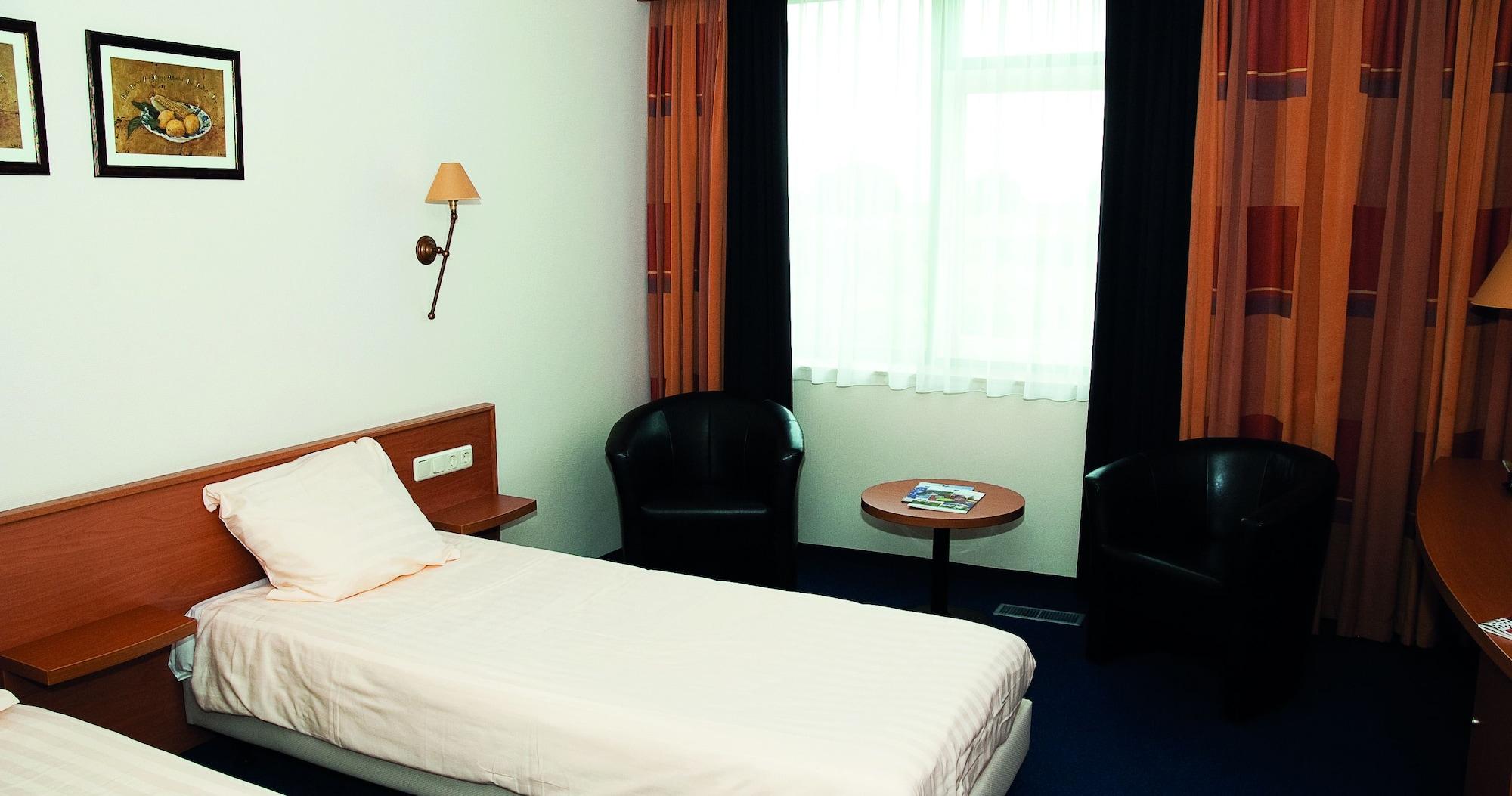 Fletcher Hotel - Restaurant Steenwijk Zewnętrze zdjęcie